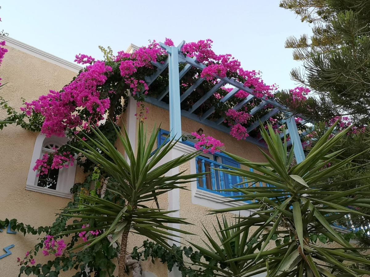 Hotel Zeus Kamári Esterno foto